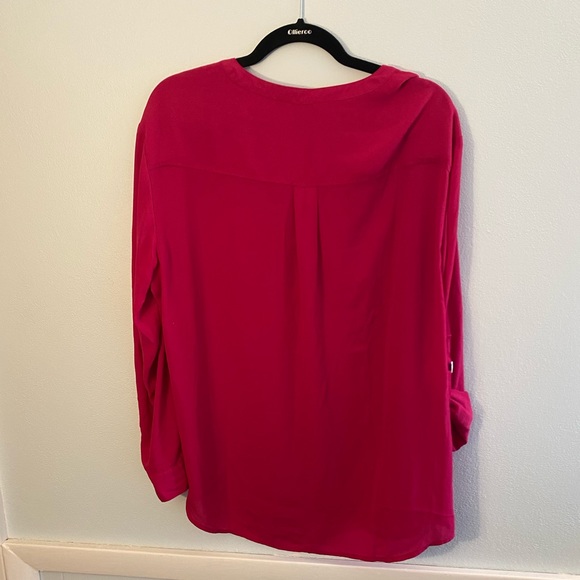 Adrianna Papell Solid Vivid Pink V Neck Blouse - Picture 7 of 7